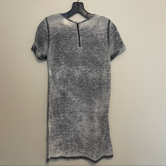 Alice + Olivia Floral Air Stefan Dress - Picture 10 of 10